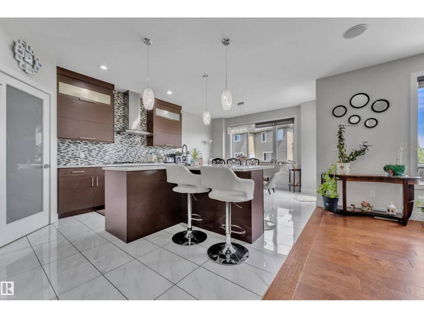 3001 55 ST — photo 18 of 40