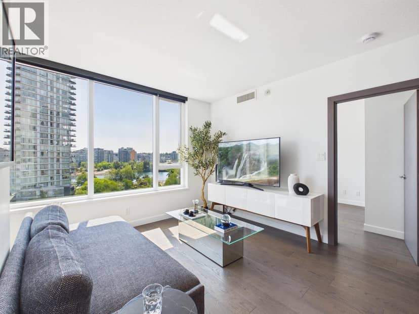 808 68 Smithe Street, Vancouver, photo 2
