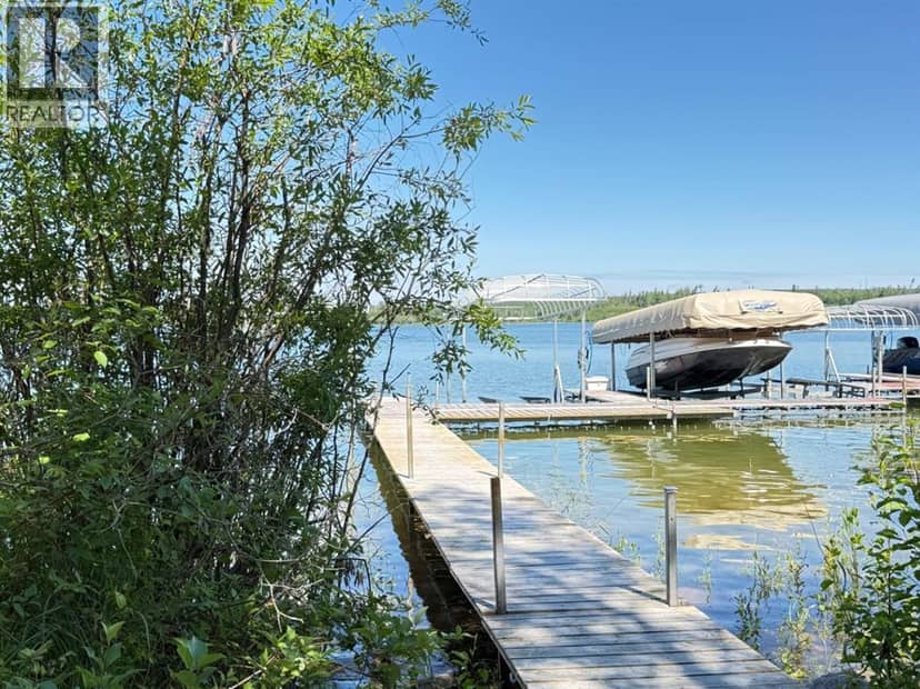 2010 Bayview Drive, Lac Des Iles, photo 5