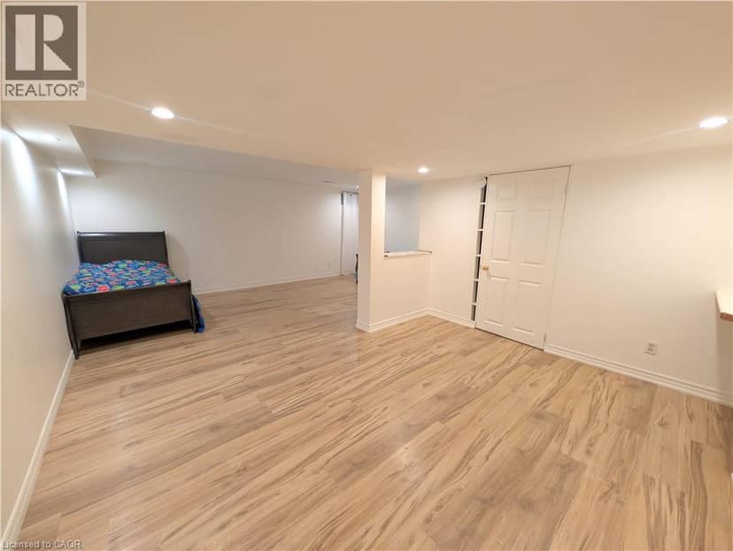 34 DYNASTY Avenue Unit# 13 — photo 34 of 40