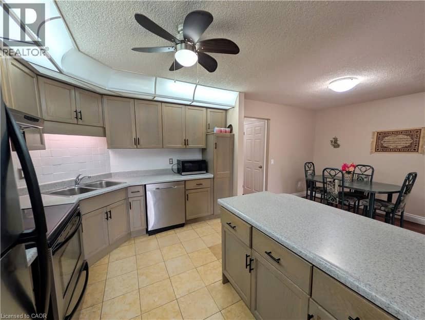 34 DYNASTY Avenue Unit# 13, Stoney Creek, photo 8