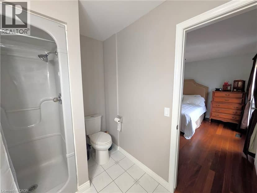 34 DYNASTY Avenue Unit# 13 — photo 18 of 40