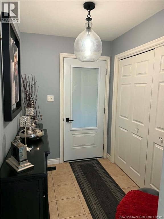 122 Kierstead Drive — photo 9 of 40