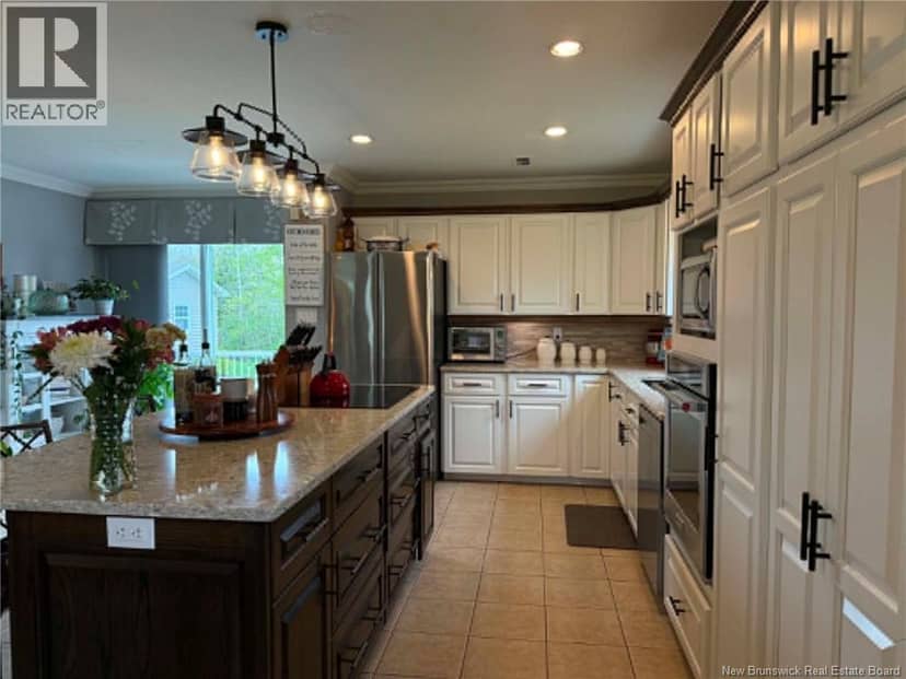 122 Kierstead Drive — photo 11 of 40