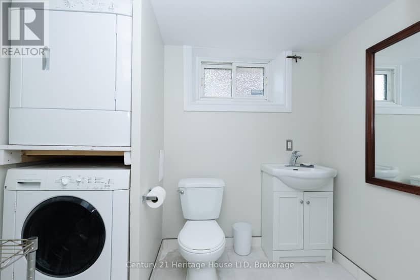 6477 Barker Street — photo 21 of 35