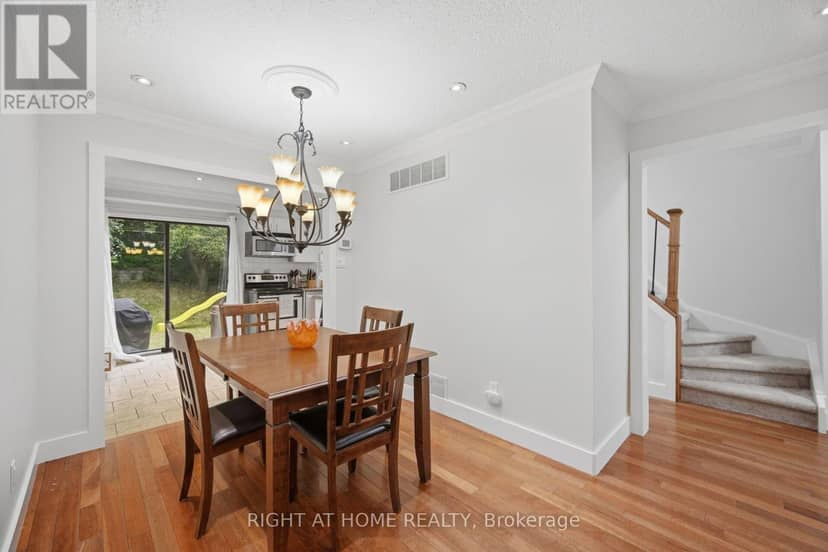121 Bob O'Link Avenue, Vaughan, photo 7