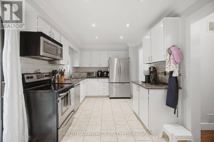 121 Bob O'Link Avenue — photo 9 of 40