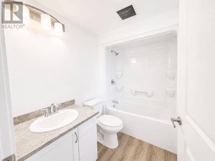 15 Wolfe Avenue — photo 13 of 16