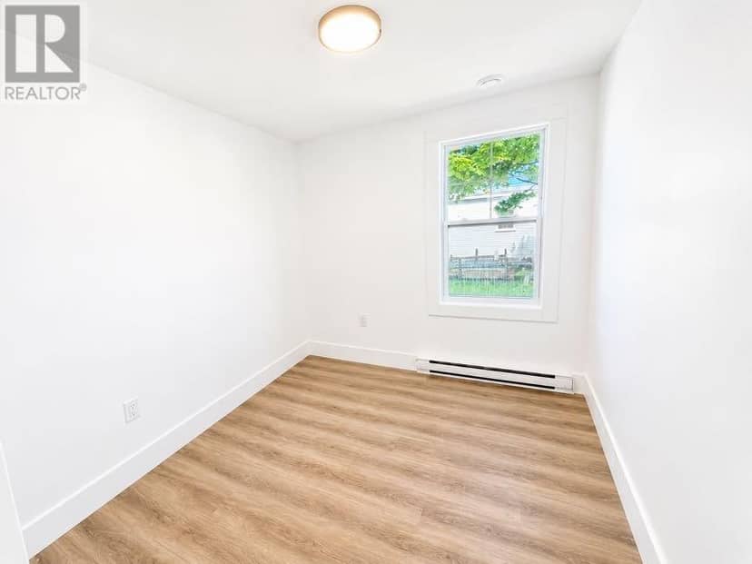 15 Wolfe Avenue — photo 8 of 16