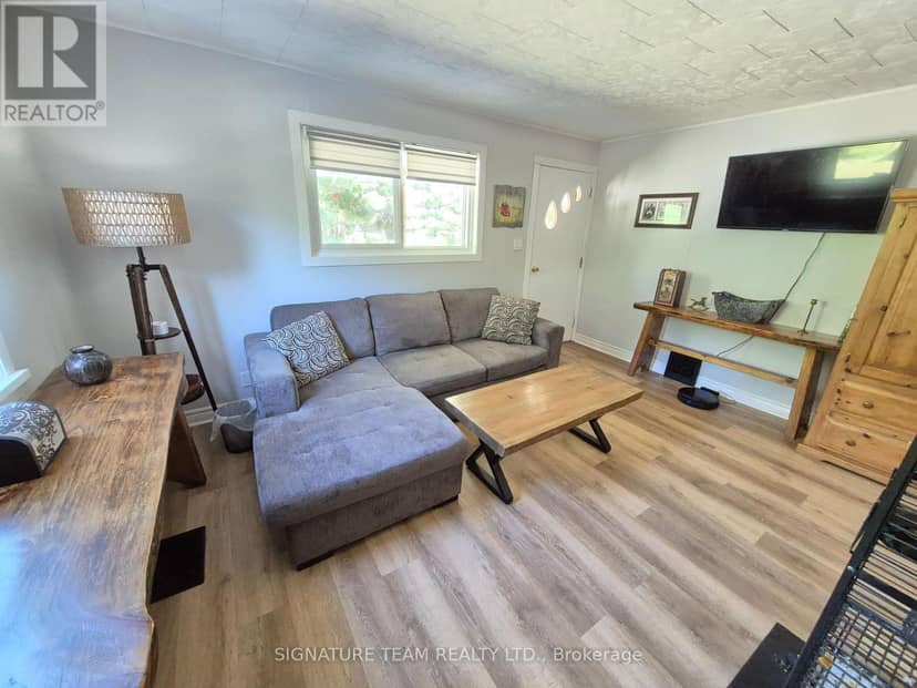 1703 Division Road — photo 28 of 40