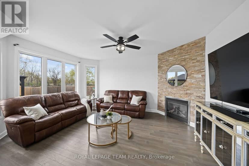 6936 Mary Anne Drive — photo 17 of 40