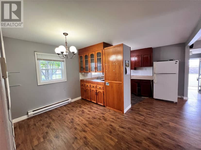 4 Morley Drive — photo 10 of 24