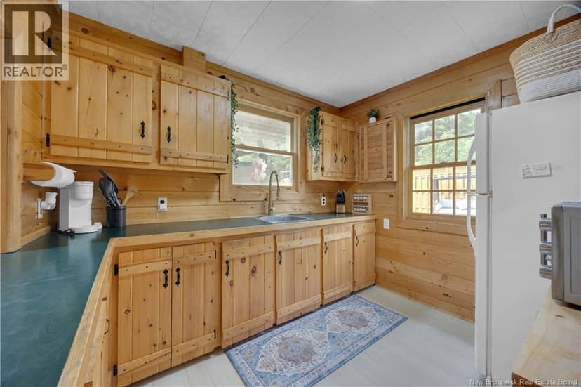 6 Maple Grove Lane — photo 12 of 40