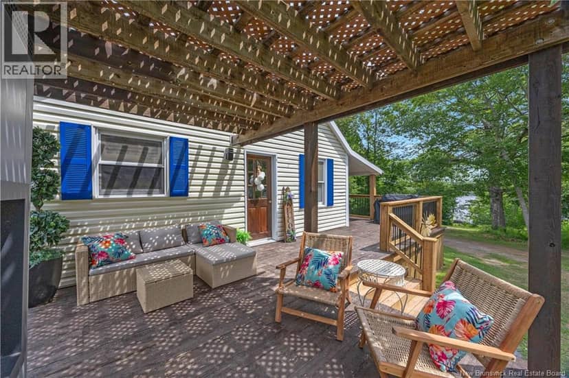 6 Maple Grove Lane — photo 30 of 40