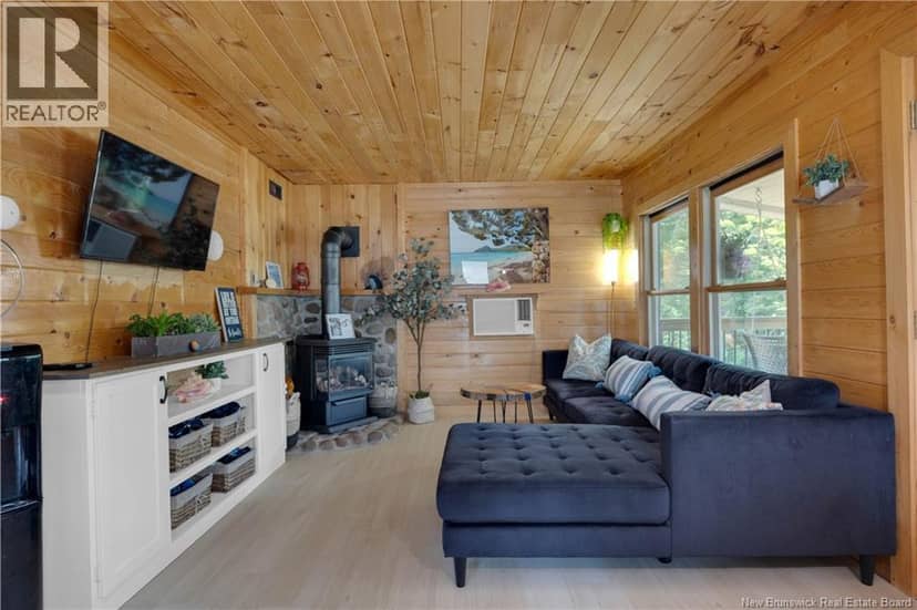 6 Maple Grove Lane — photo 11 of 40