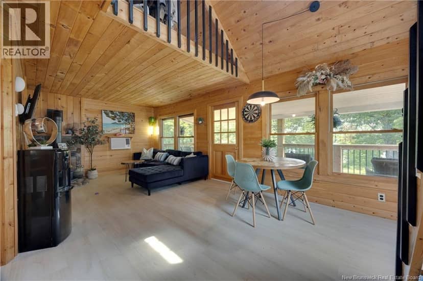 6 Maple Grove Lane — photo 9 of 40