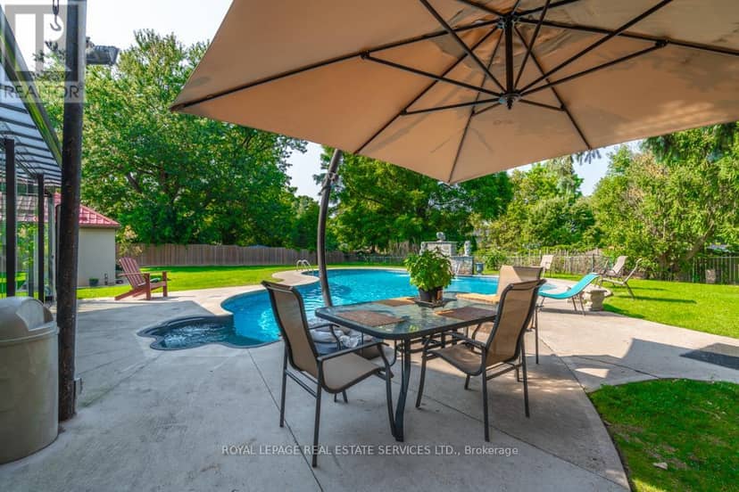 6949 Thorold Stone Road — photo 38 of 40