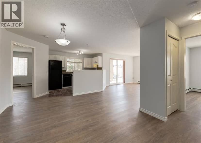216, 2000 Citadel Meadow Point NW, Calgary, photo 4