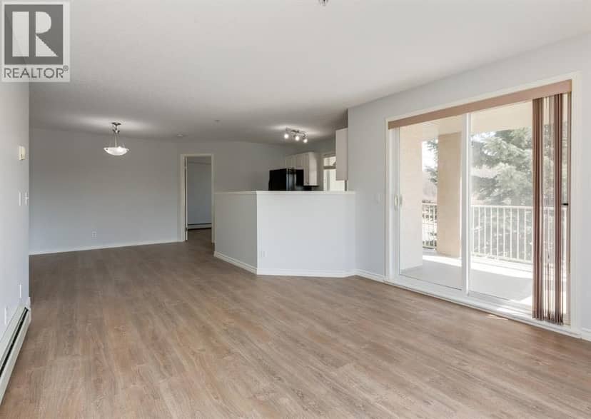 216, 2000 Citadel Meadow Point NW, Calgary, photo 5