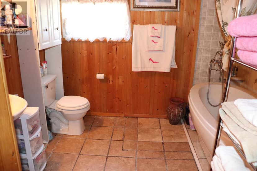 524 Main Street — photo 18 of 23