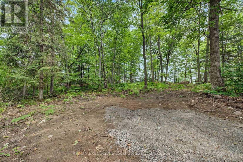 672 Tillicum Bay Road — photo 9 of 21