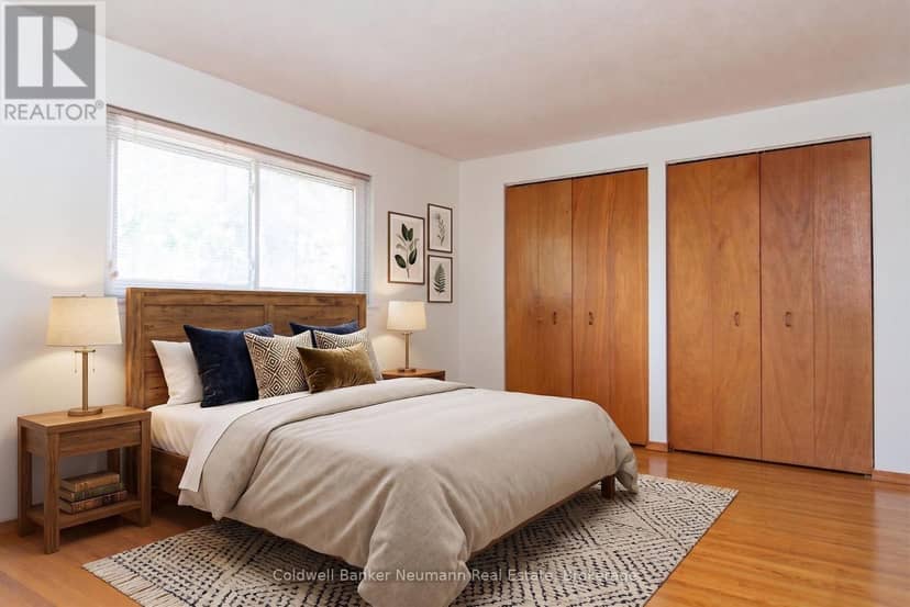 29 - 121 Bagot Street — photo 11 of 23