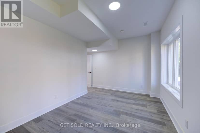 7 - 6701 Thorold Stone Road — photo 15 of 34