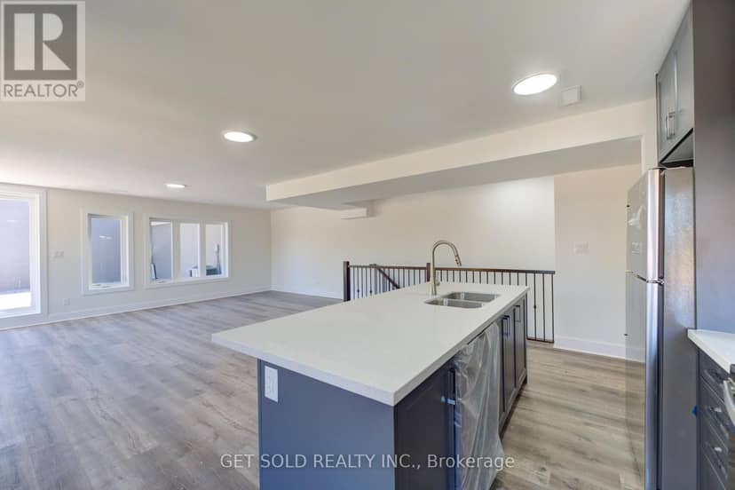 11 - 6701 Thorold Stone Road — photo 10 of 32