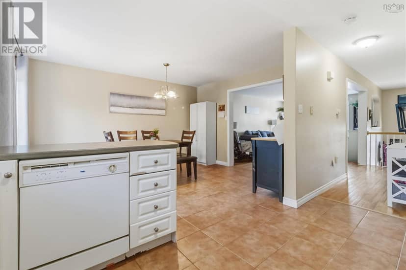 37 Sheppards Run — photo 9 of 22