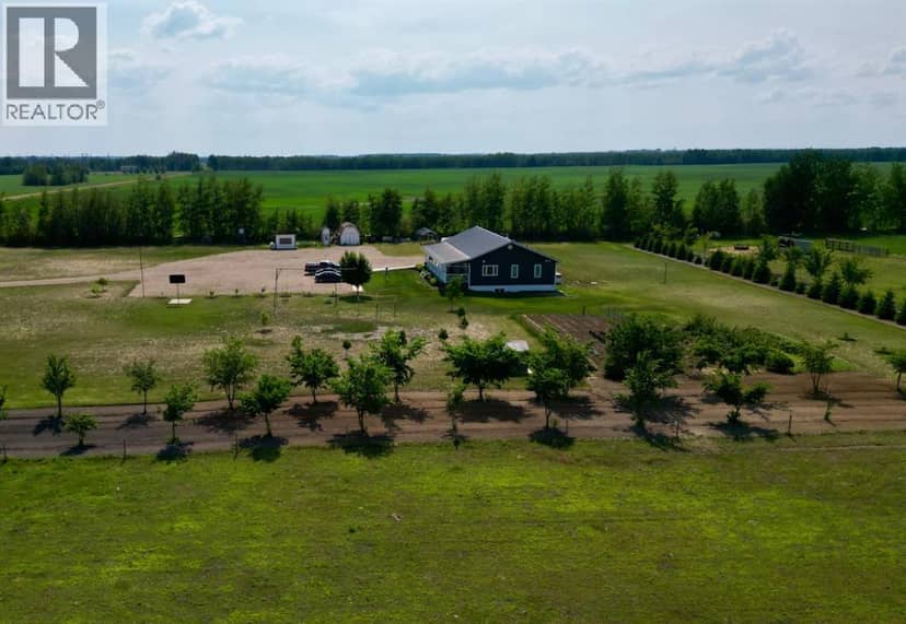 104244 Rge Rd 182, La Crete, photo 2