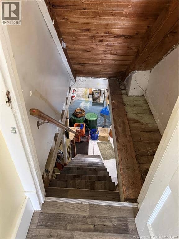 557 East Riverside Drive — photo 35 of 40