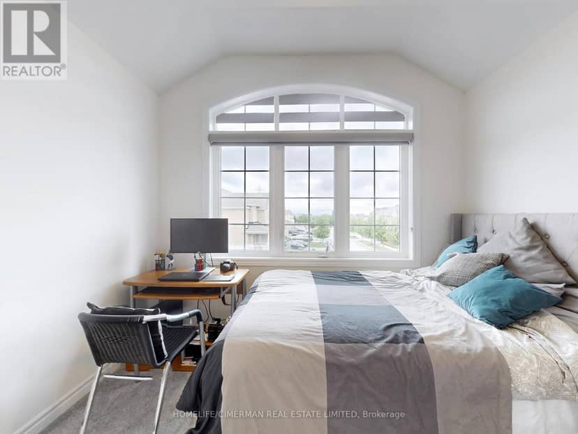 16 Morningstar Avenue — photo 6 of 40