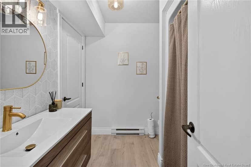 93 Jeannette — photo 28 of 37