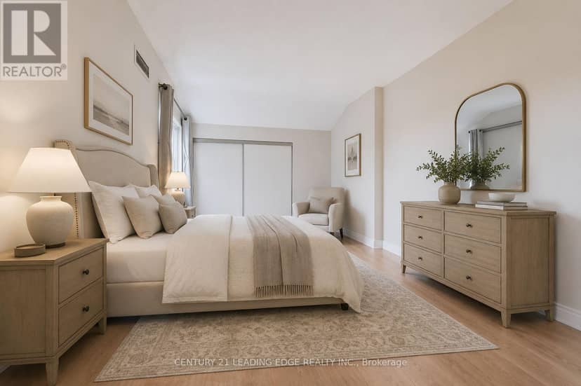 PH2 - 100 Anna Russell Way — photo 15 of 24