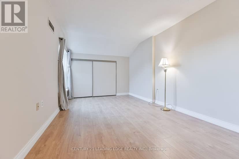 PH2 - 100 Anna Russell Way — photo 16 of 24