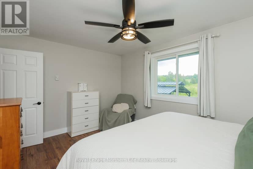 989 Pioneer Road — photo 21 of 40