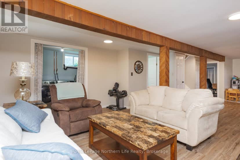 989 Pioneer Road — photo 31 of 40