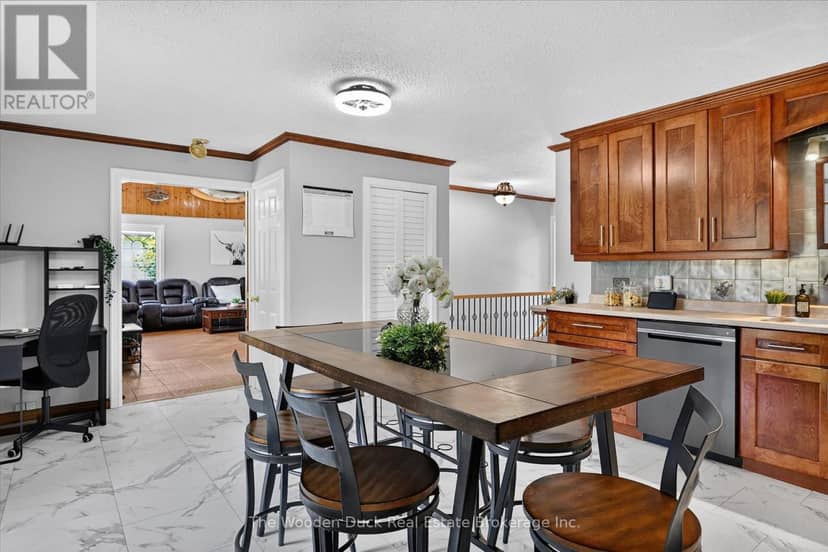 20 Vollering Road — photo 14 of 40
