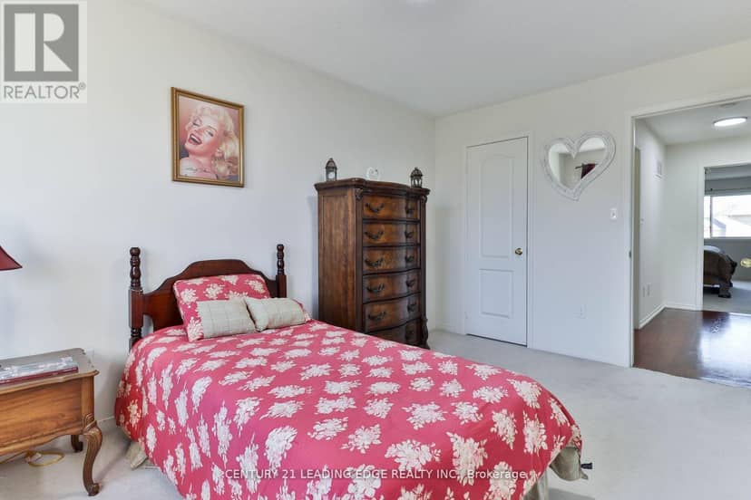 15 Robertdale Court — photo 26 of 33