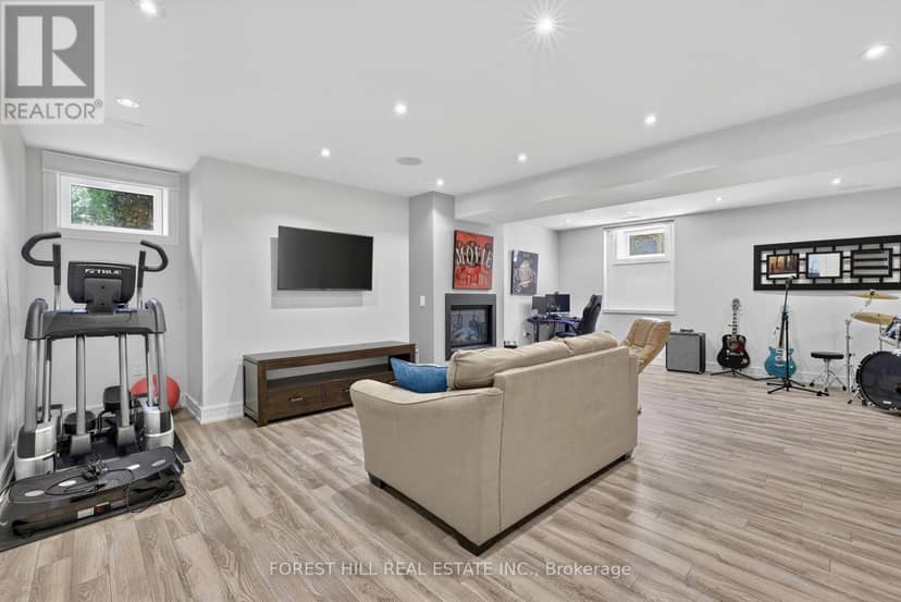 51 Greenfield Drive — photo 29 of 40