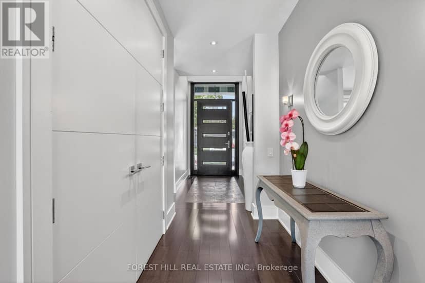 51 Greenfield Drive — photo 4 of 40