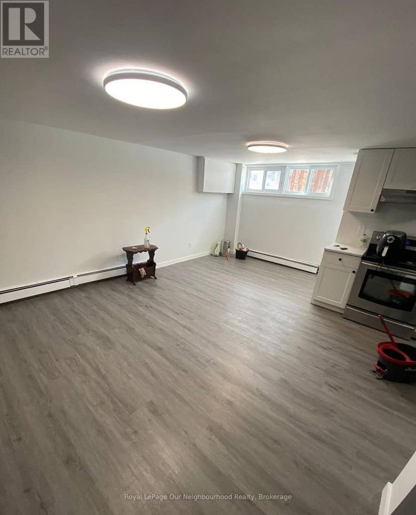 5749 Summer Street — photo 23 of 40