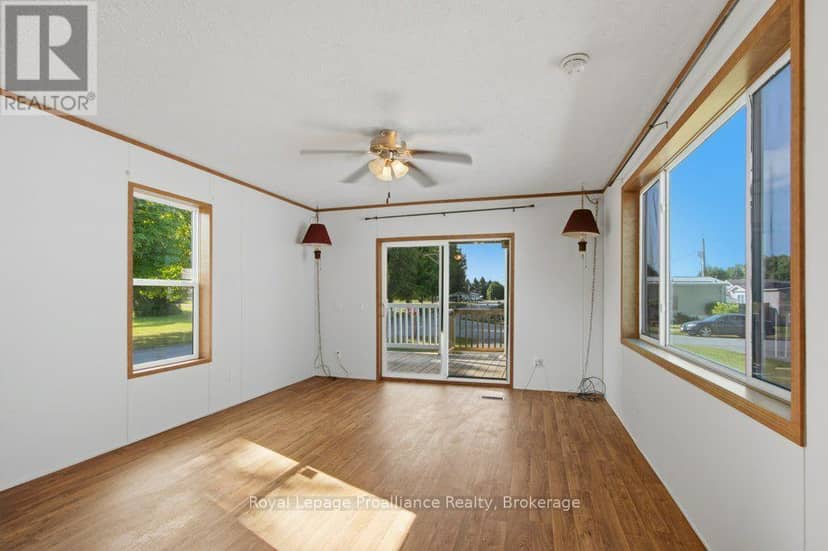 Unit 49 - 529 Old Hwy 2 Highway — photo 4 of 22