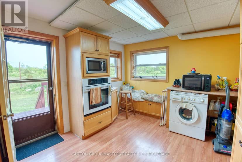 1329 Eden Grove Road, Front of Leeds & Seeleys Bay, photo 8