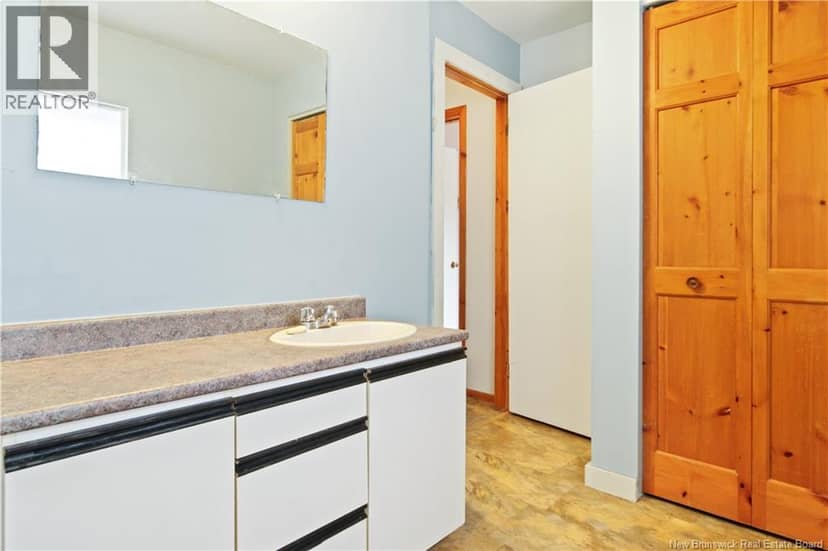 50 Trites Road Unit# 4 — photo 19 of 25