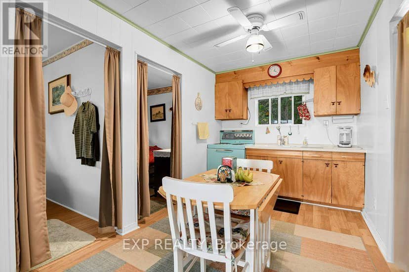 11 Goodbody Crescent — photo 14 of 40