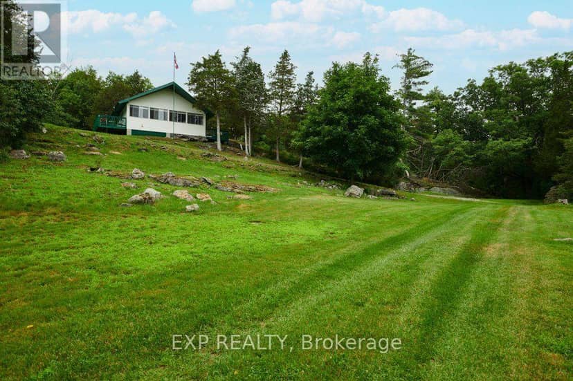 11 Goodbody Crescent — photo 30 of 40
