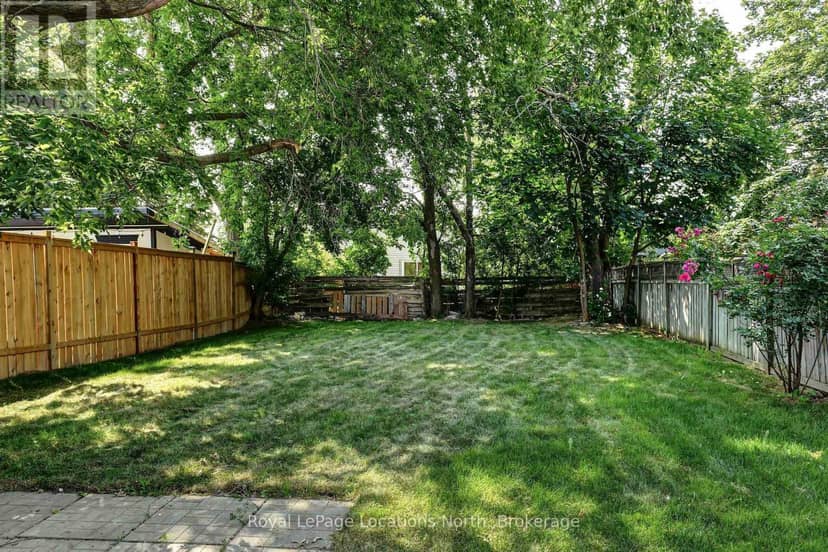 71 Gibbard Crescent — photo 3 of 24