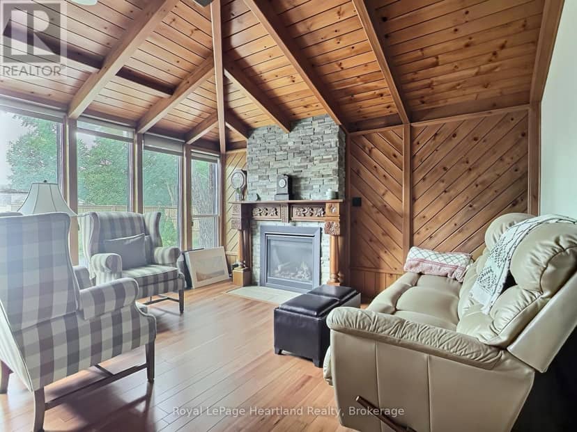 425 William Street — photo 18 of 40