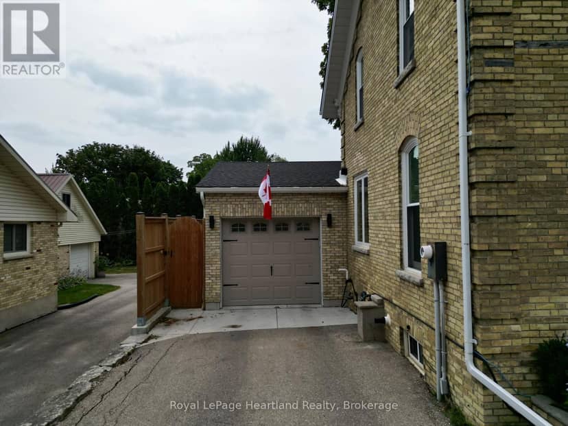 425 William Street — photo 3 of 40